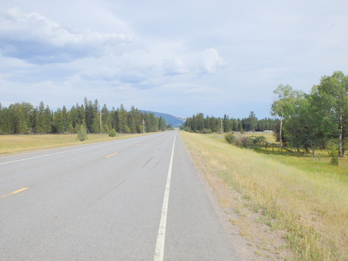 GDMBR: Heading east, briefly, on Montana State Hwy-200.